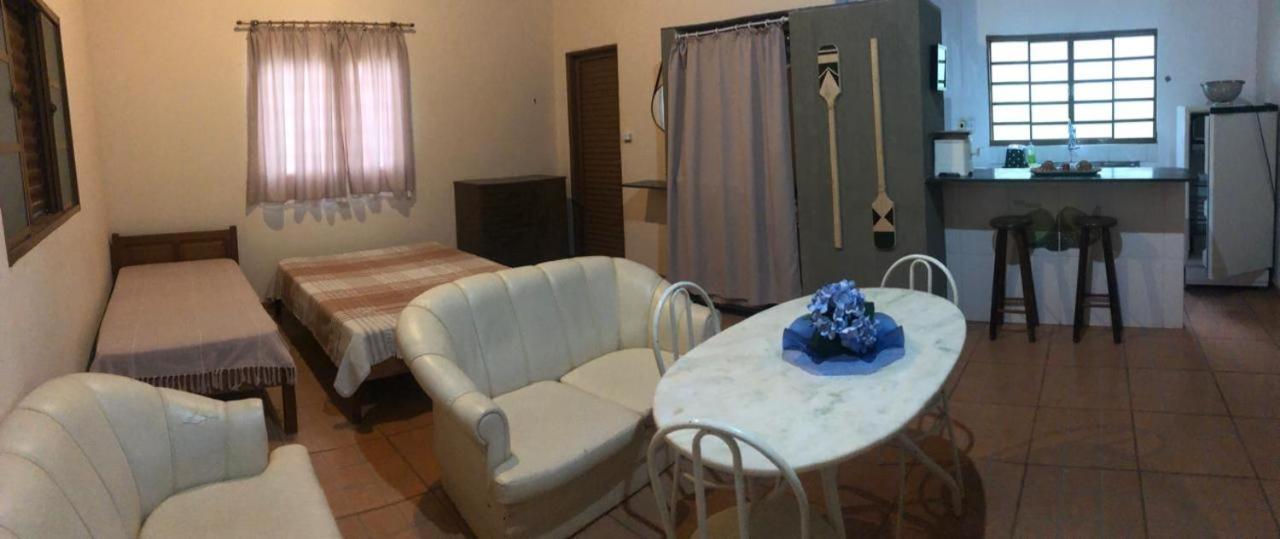 Pesqueiro Rancho Feliz Hotel Fama ภายนอก รูปภาพ